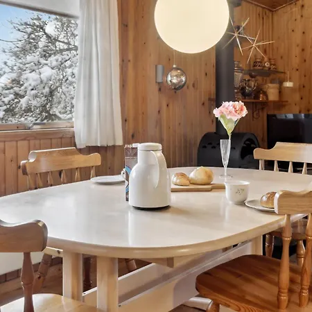 3 Bedroom Nice In